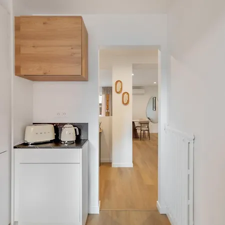 Neuf - A Pied - Centre Apartment