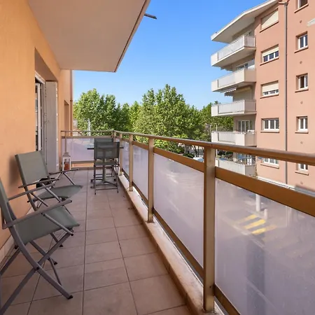 Neuf - A Pied - Centre Apartment